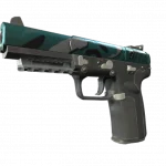 Five-SeveN | Fowl Play (Well-Worn)